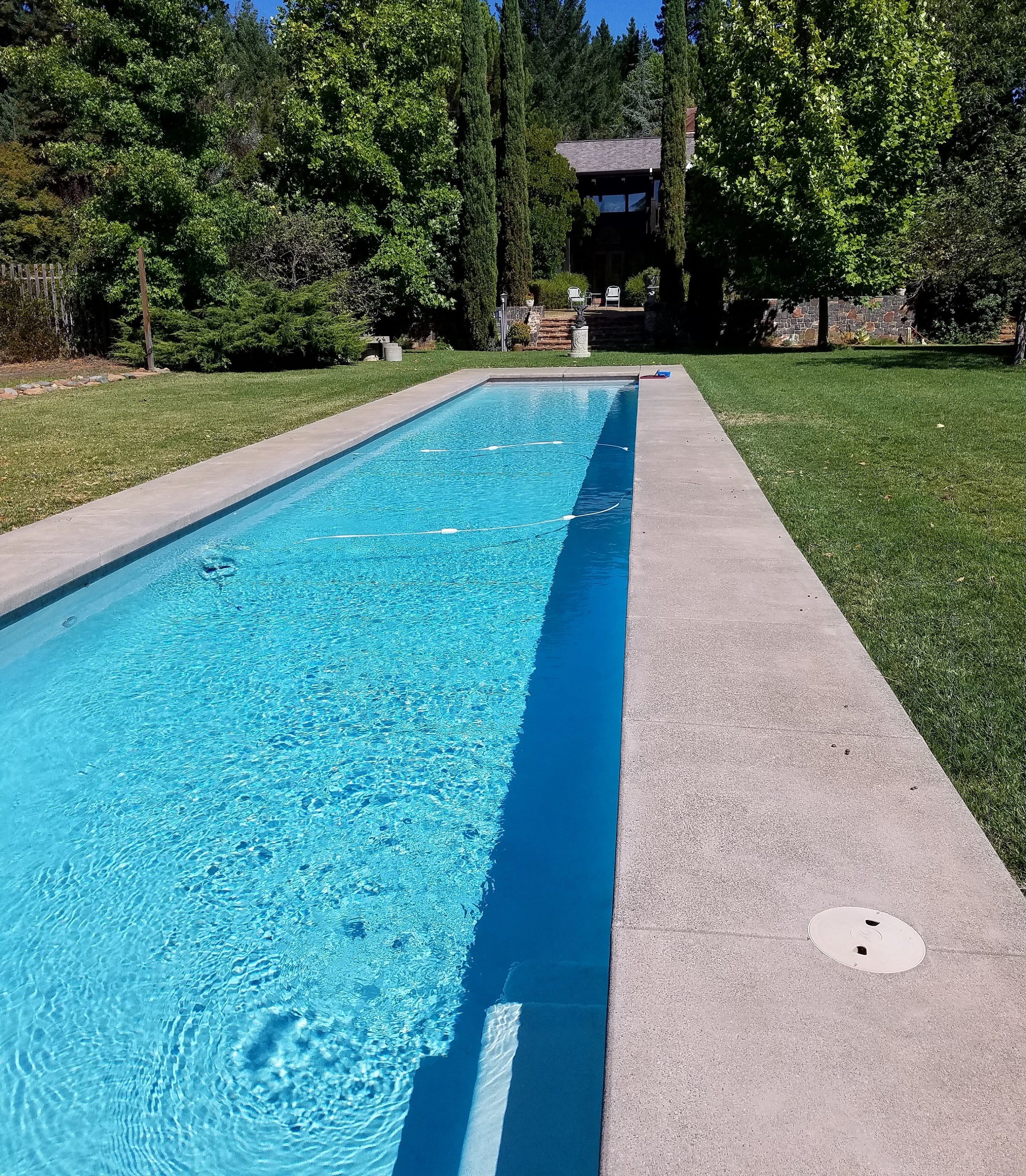 Johnson's Pro Pool Care: Service Image-4 Johnson's Pro Pool Care: Service Image-4